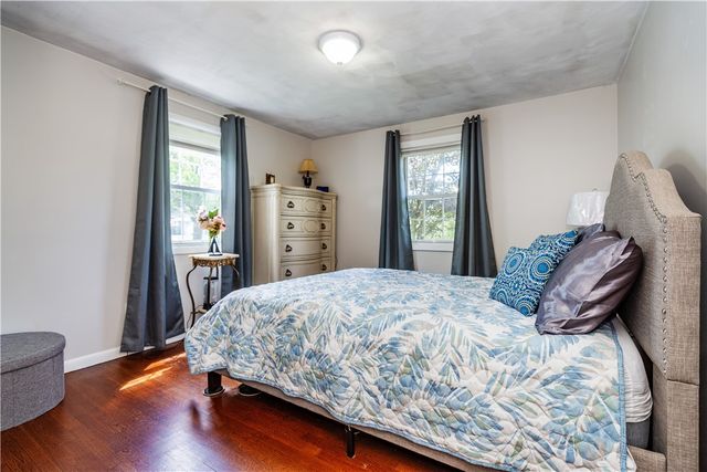 43 Topaz Drive, Warwick, RI 02818