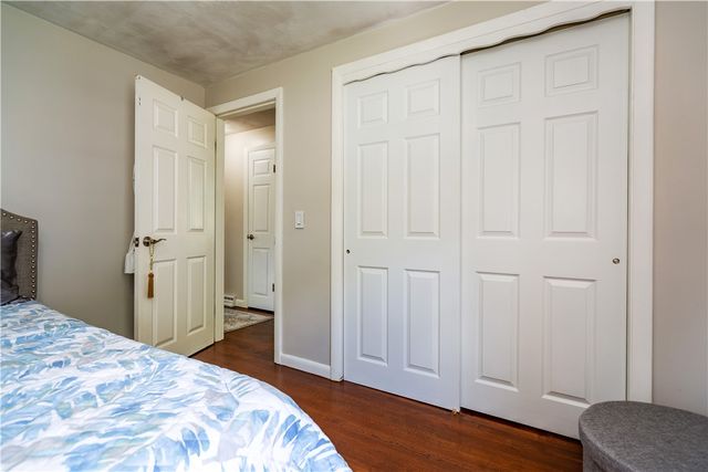 43 Topaz Drive, Warwick, RI 02818