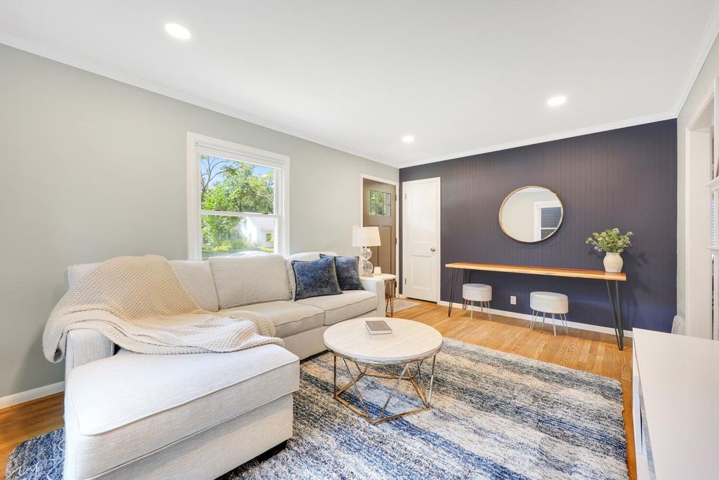 2725 Dakota Avenue S, Saint Louis Park, MN 55416 — photo 3
