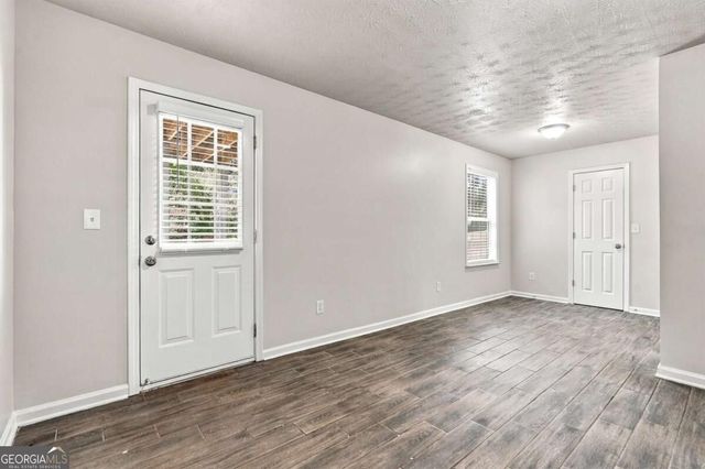 90 Green Commons Drive, Covington, GA 30016