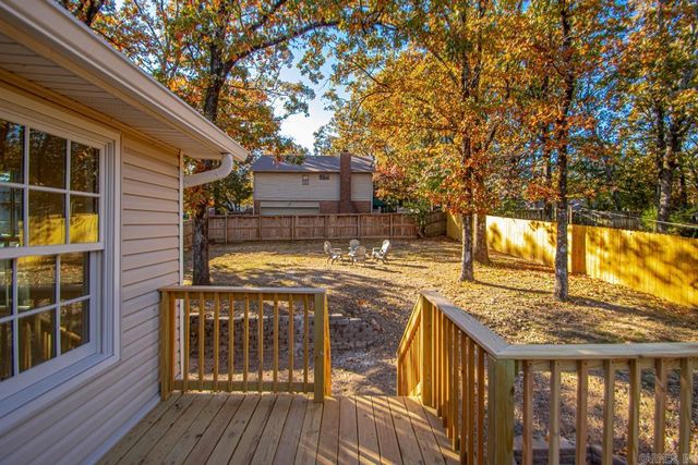 10600 Crestdale Lane, Little Rock, AR 72212