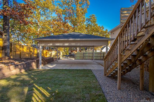 10600 Crestdale Lane, Little Rock, AR 72212