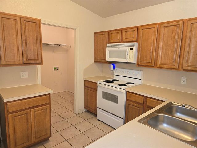 1701 NW 150th Terrace, Edmond, OK 73013