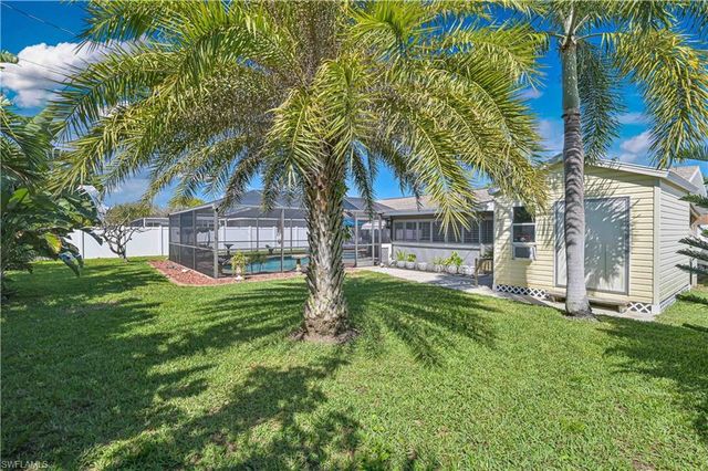 1210 SE 34th TER, Cape Coral, FL 33904