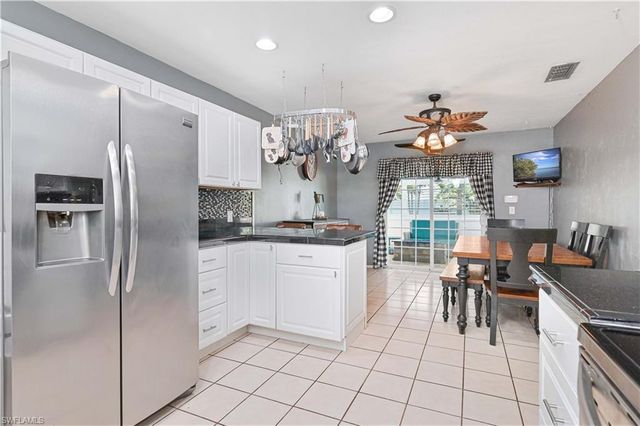 1210 SE 34th TER, Cape Coral, FL 33904