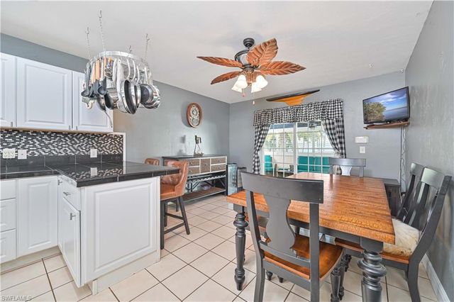 1210 SE 34th TER, Cape Coral, FL 33904