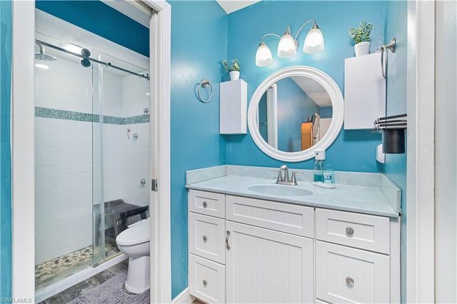 1210 SE 34th TER, Cape Coral, FL 33904