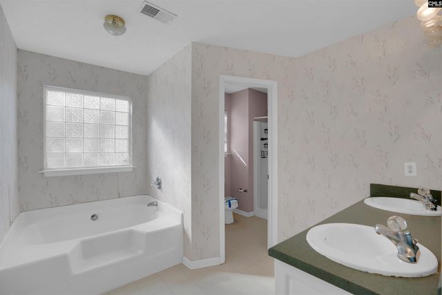 301 Knotts Circle, Lexington, SC 29073