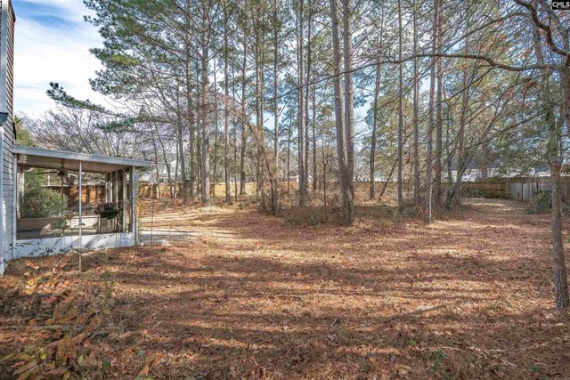 301 Knotts Circle, Lexington, SC 29073