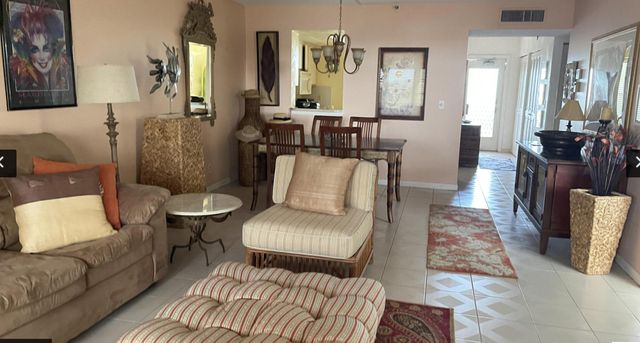 14623 Bonaire Boulevard 605, Delray Beach, FL 33446