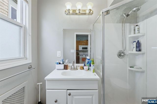 345 2nd Street, Saddle Brook, NJ 07663