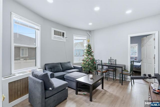 345 2nd Street, Saddle Brook, NJ 07663