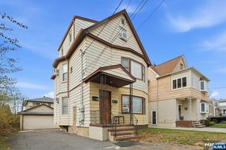 345 2nd Street, Saddle Brook, NJ 07663