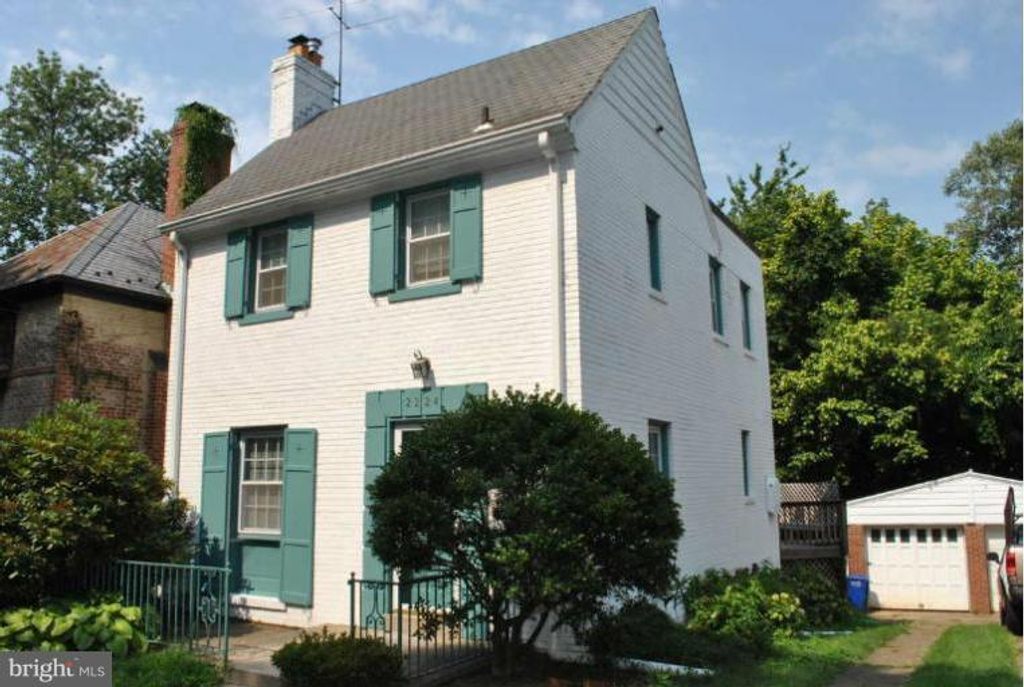 2224 49TH ST NW, Washington, DC 20007