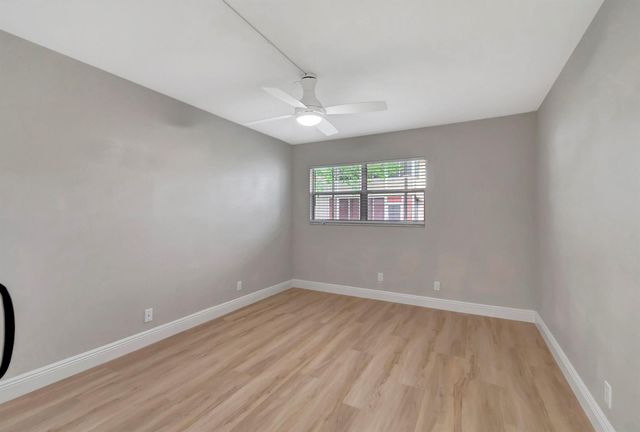 484 Saxony K, Delray Beach, FL 33446