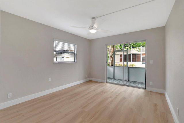 484 Saxony K, Delray Beach, FL 33446