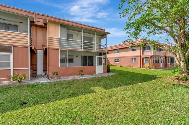 484 Saxony K, Delray Beach, FL 33446