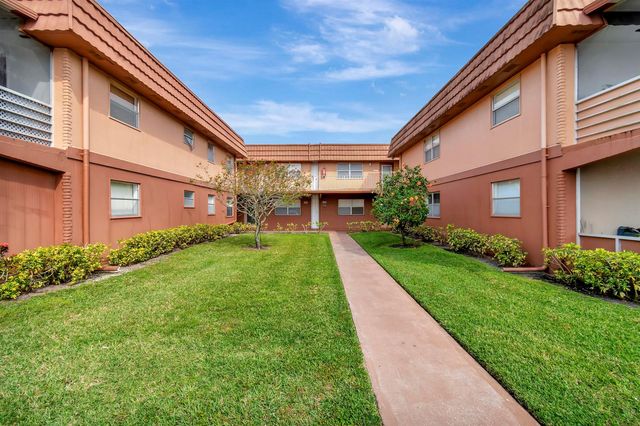 484 Saxony K, Delray Beach, FL 33446