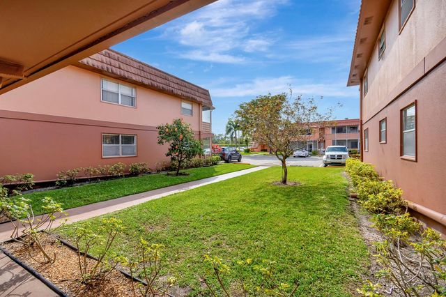 484 Saxony K, Delray Beach, FL 33446