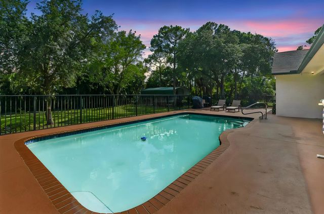 15286 Key Lime Boulevard, Loxahatchee, FL 33470