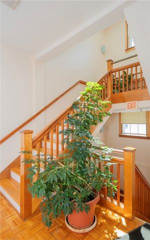 28 Pelham Street, Newport, RI 02840