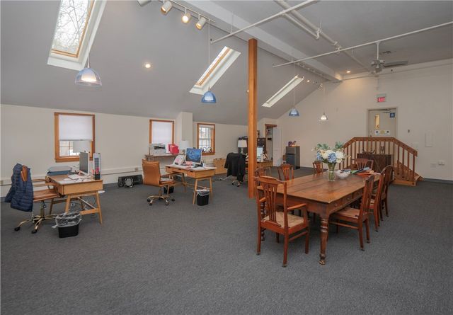 28 Pelham Street, Newport, RI 02840