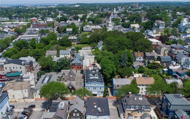 28 Pelham Street, Newport, RI 02840