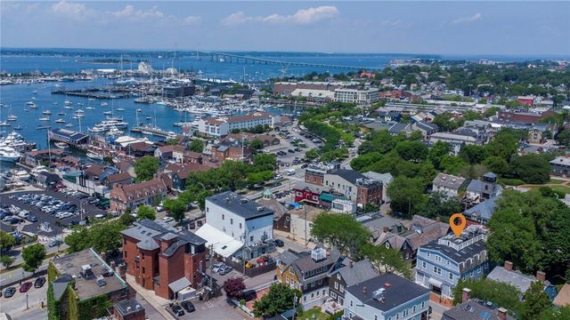 28 Pelham Street, Newport, RI 02840