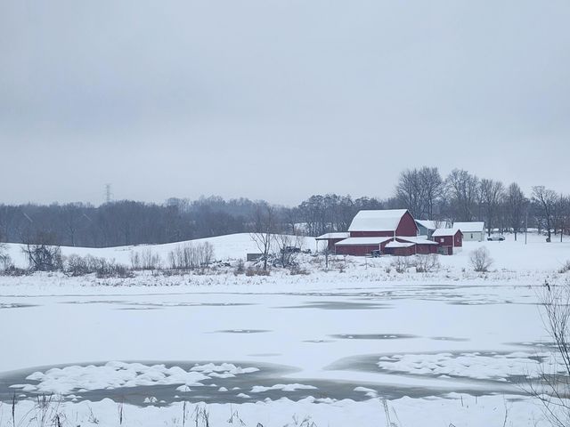 25113 12th Avenue, Gobles, MI 49055