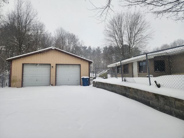 25113 12th Avenue, Gobles, MI 49055