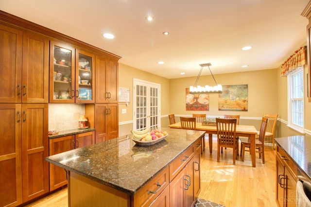 2434 Concordgreen Drive, Cincinnati, OH 45244