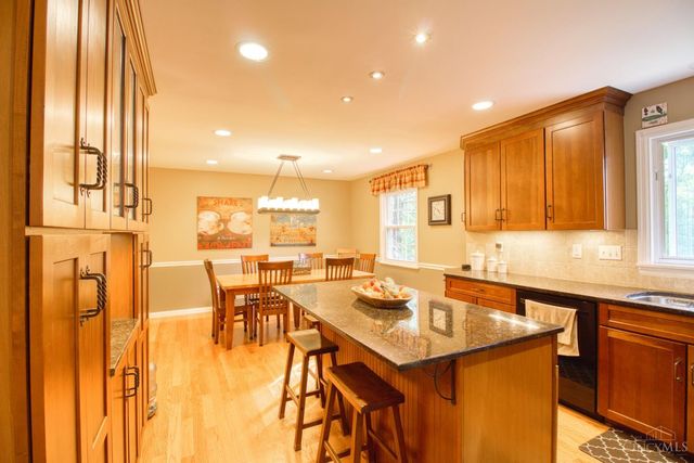 2434 Concordgreen Drive, Cincinnati, OH 45244
