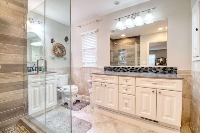 2434 Concordgreen Drive, Cincinnati, OH 45244