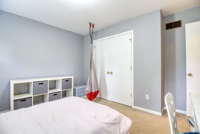 2434 Concordgreen Drive, Cincinnati, OH 45244