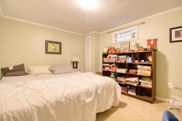 2434 Concordgreen Drive, Cincinnati, OH 45244