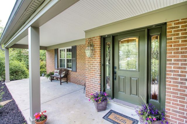2434 Concordgreen Drive, Cincinnati, OH 45244