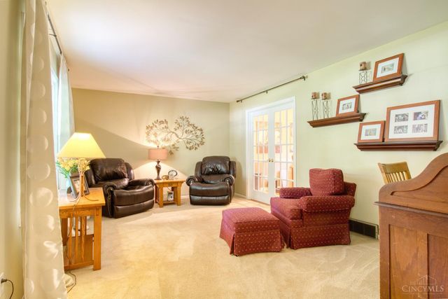 2434 Concordgreen Drive, Cincinnati, OH 45244