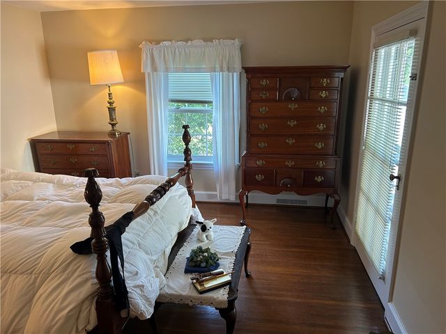 3621 Lake Avenue, Rochester, NY 14612