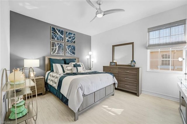 11033 Harbour Yacht CT 202, Fort Myers, FL 33908