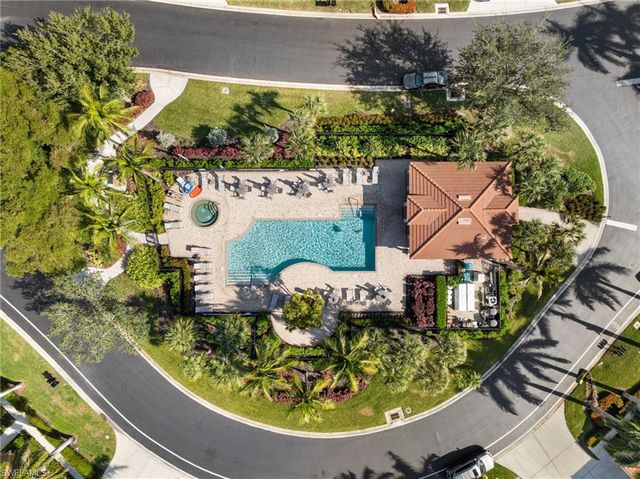 11033 Harbour Yacht CT 202, Fort Myers, FL 33908