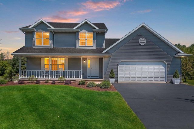 5071 SNAPDRAGON CIRCLE, Little Suamico, WI 54141