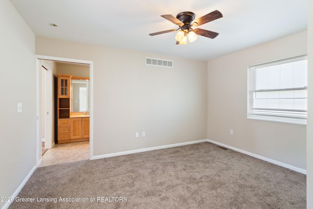 113 W Polly Street, Perry, MI 48872