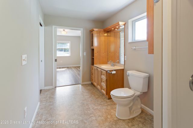 113 W Polly Street, Perry, MI 48872