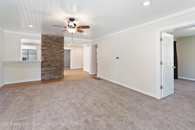 113 W Polly Street, Perry, MI 48872