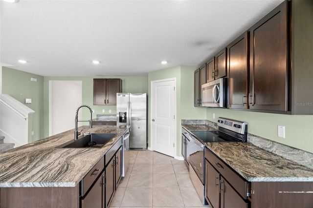 2818 GUMBO LIMBO DRIVE, Wimauma, FL 33598