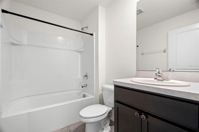 2818 GUMBO LIMBO DRIVE, Wimauma, FL 33598