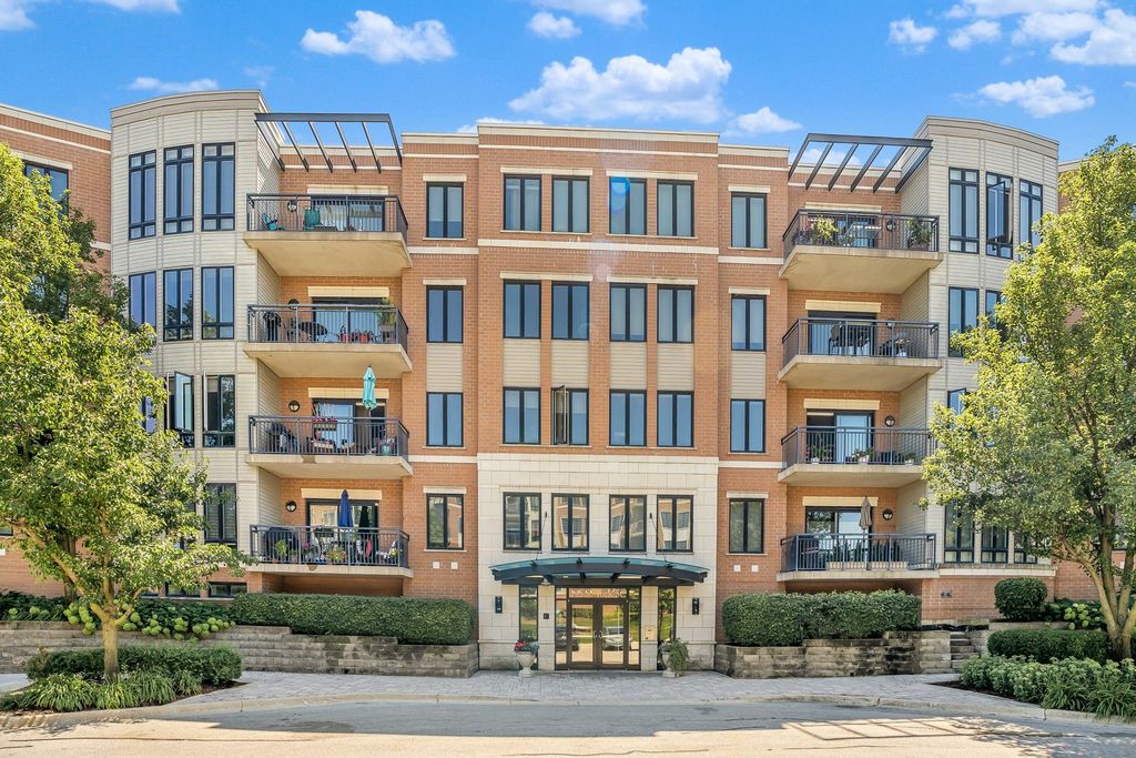 145 S York Street 420, Elmhurst, IL 60126 — exterior