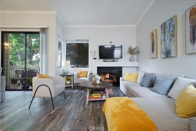 4900 N Grand 322, Covina, CA 91724