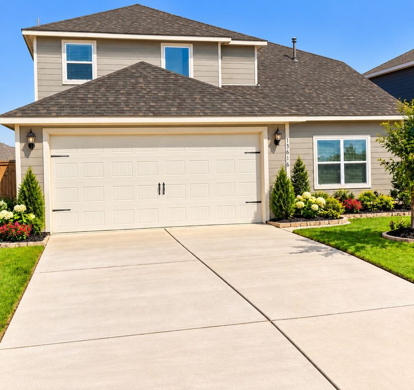 13616 Roosevelt Arch Drive, Ponder, TX 76259 — exterior