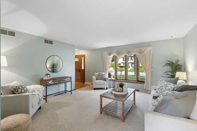 7109 Friendship Lane, Middleton, WI 53562